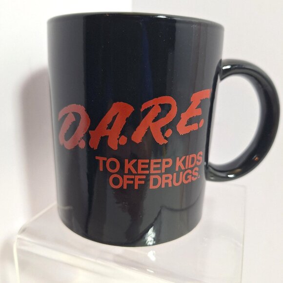 Dare To Keep Kids Off Drugs Black Ceramic Mug 12oz Vintage 90s Red Text - Picture 3 of 13